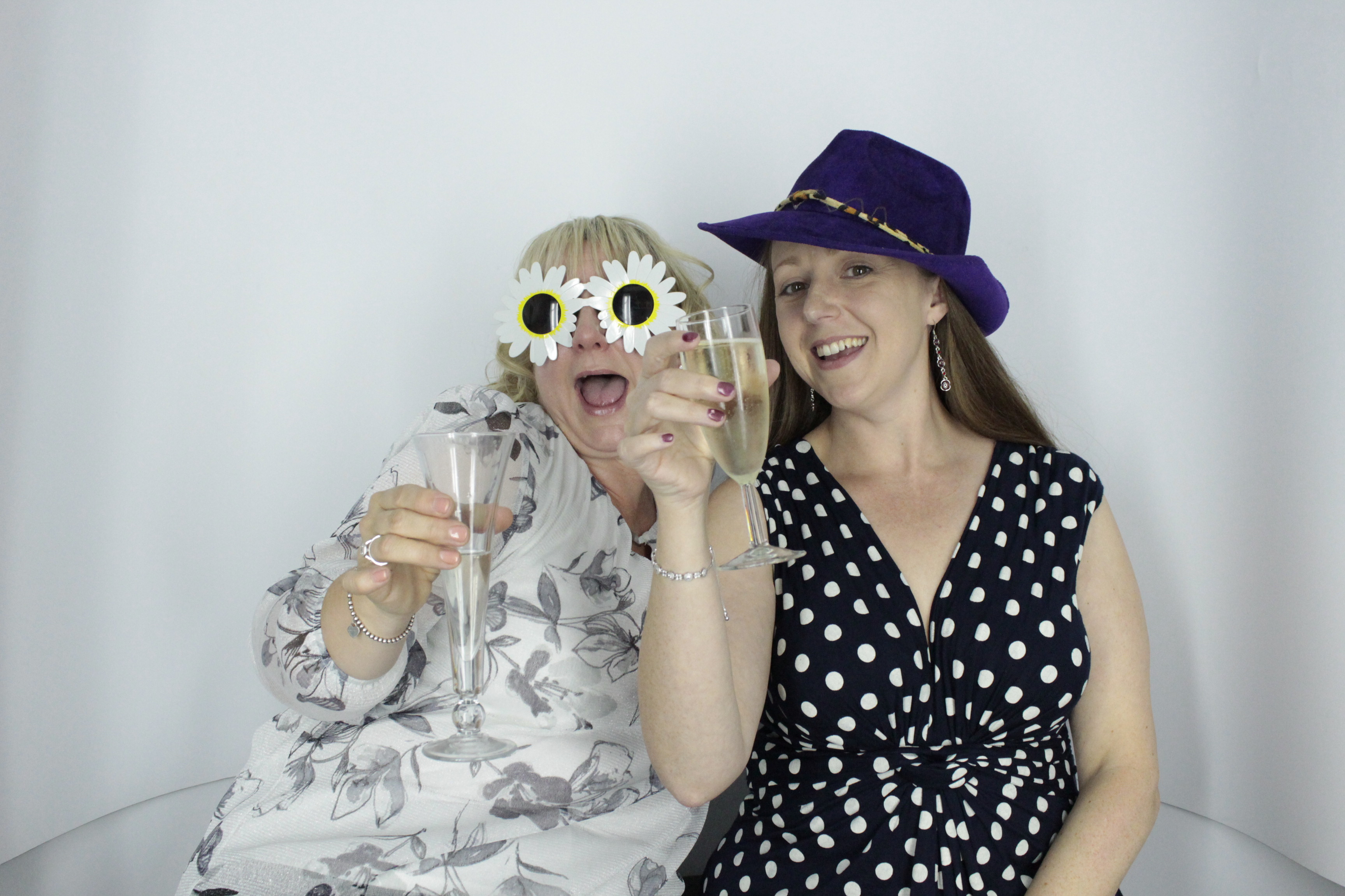 Nicola's 40th Birthday  | View more photos from the event at gallery.myphotoboothexperience.co.uk/u/MyPhotoBoothExperienceLtd/Nicolas-40th-Birthday